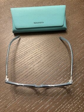 Tiffany & Co. Light Blue Frames with Signature Tiffany Blue Case